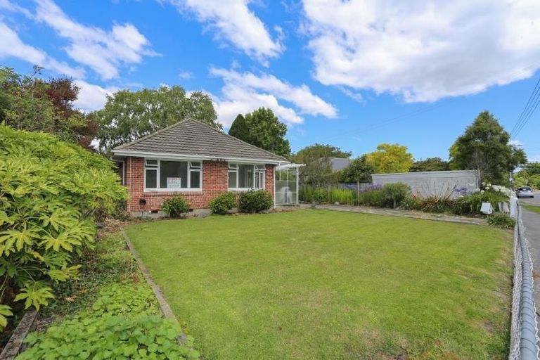 Photo of property in 15 Rountree Street, Upper Riccarton, Christchurch, 8041