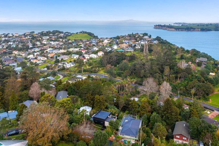Photo of property in 220 Wade River Road, Wade Heads, Whangaparaoa, 0932