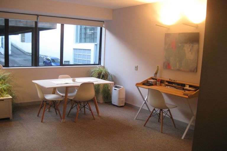 Photo of property in Gerondis Bldg Apartments, 407/60 Willis Street, Wellington Central, Wellington, 6011