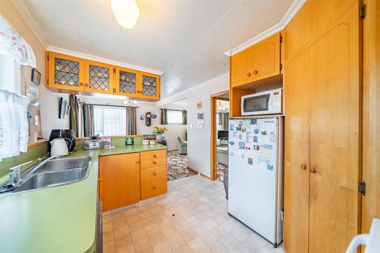 Photo of property in 64 Coast Road, Wainuiomata, Lower Hutt, 5014