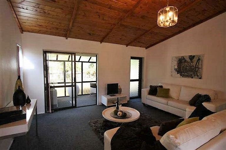 Photo of property in 14 Willowfield Place, Pukete, Hamilton, 3200