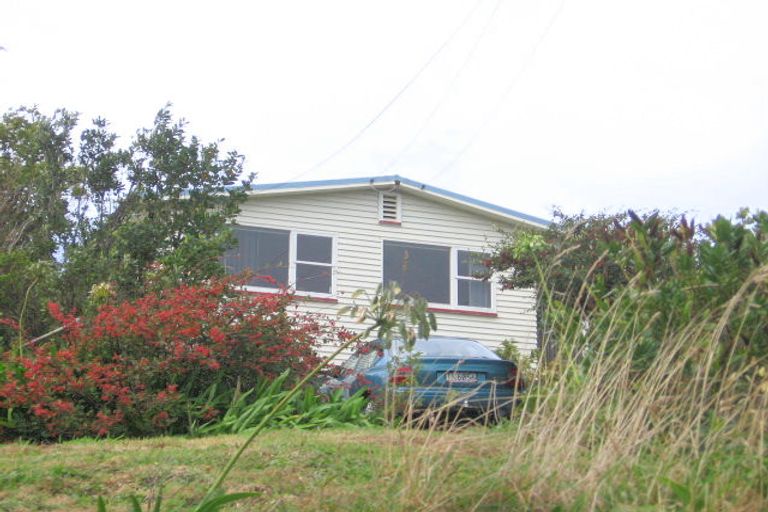 Photo of property in 4 Mayfair Place, Tawa, Wellington, 5028