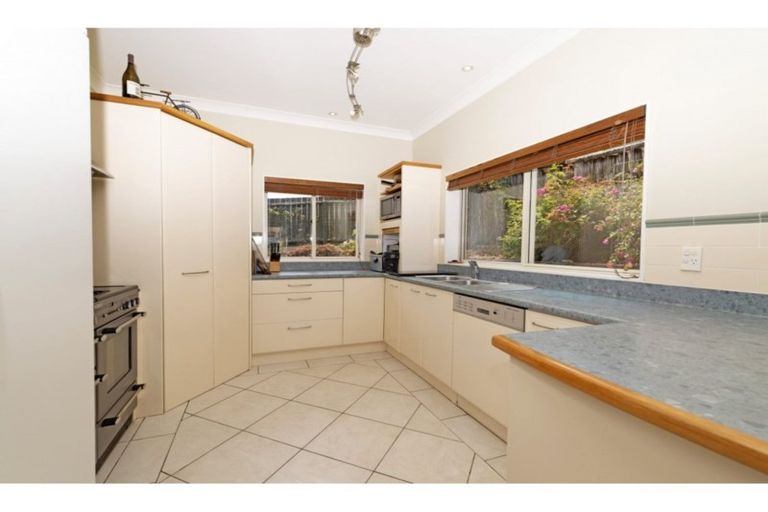 Photo of property in 7 Semillon Avenue, Henderson, Auckland, 0612