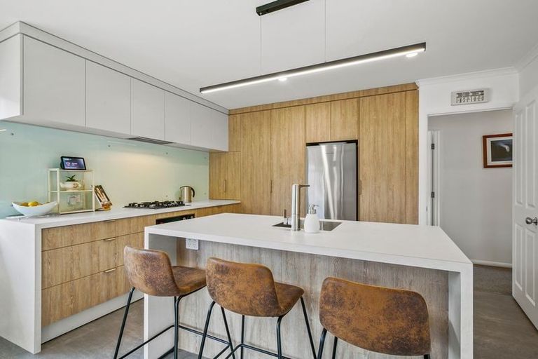 Photo of property in 4 Maple Crescent, Whalers Gate, New Plymouth, 4310