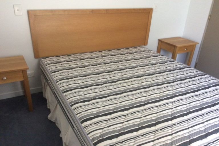 Photo of property in Anchorage Apartments, 210/36 Victoria Road, Mount Maunganui, 3116