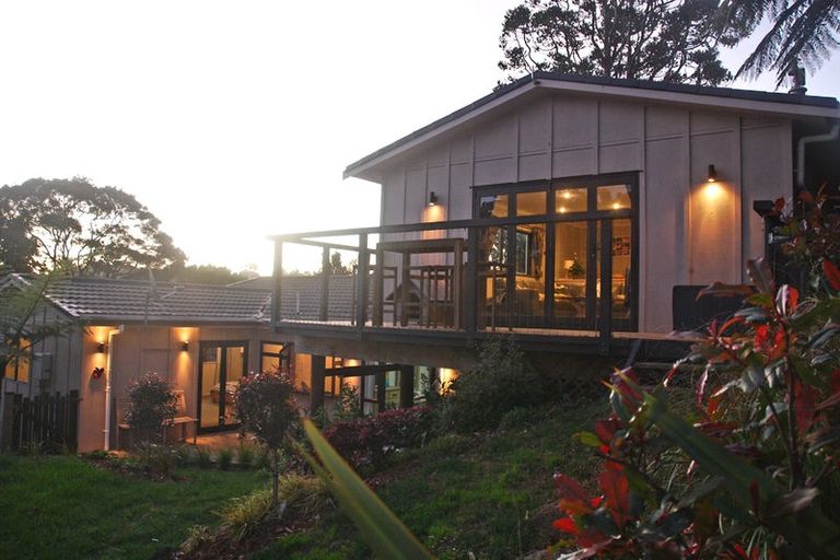 Photo of property in 45 Jonkers Road, Waitakere, Henderson, 0782