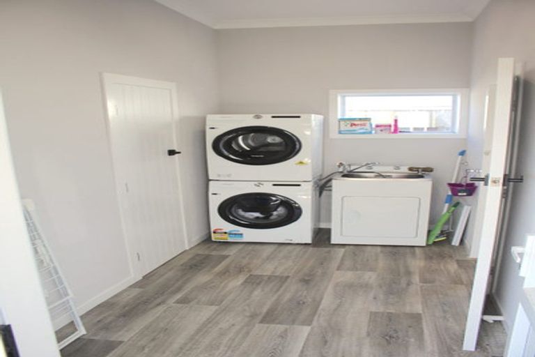 Photo of property in 87 Robertson Street, Richmond, Invercargill, 9810