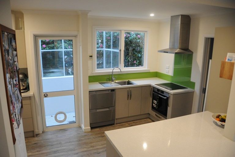 Photo of property in 76 Mckenzie Street, Geraldine, 7930