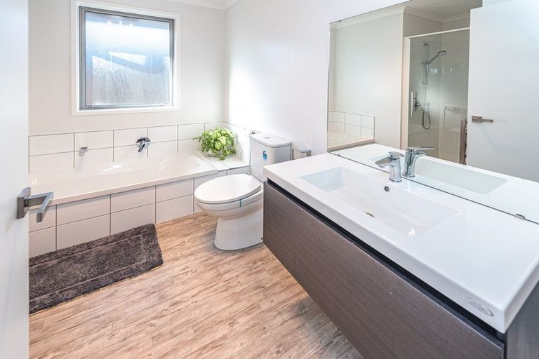 Photo of property in 55 Magnolia Crescent, Tawhero, Whanganui, 4501