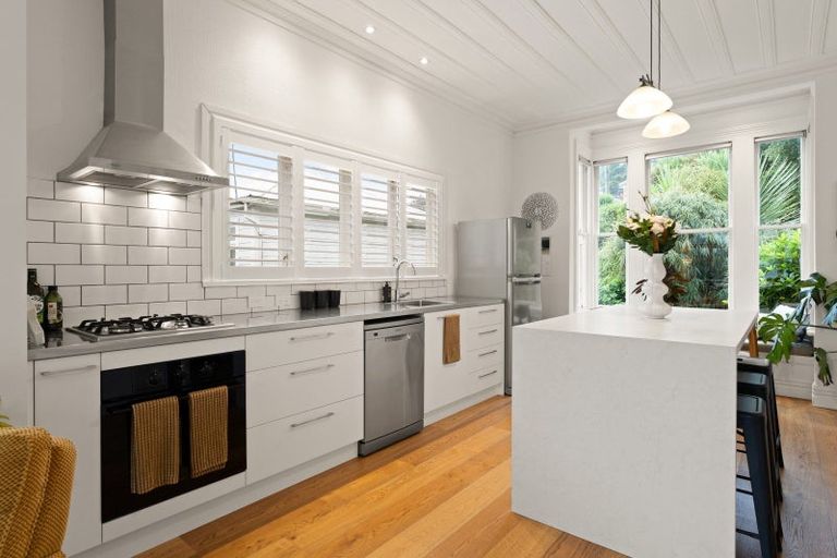 Photo of property in 9 Walton Street, Kaikorai, Dunedin, 9010