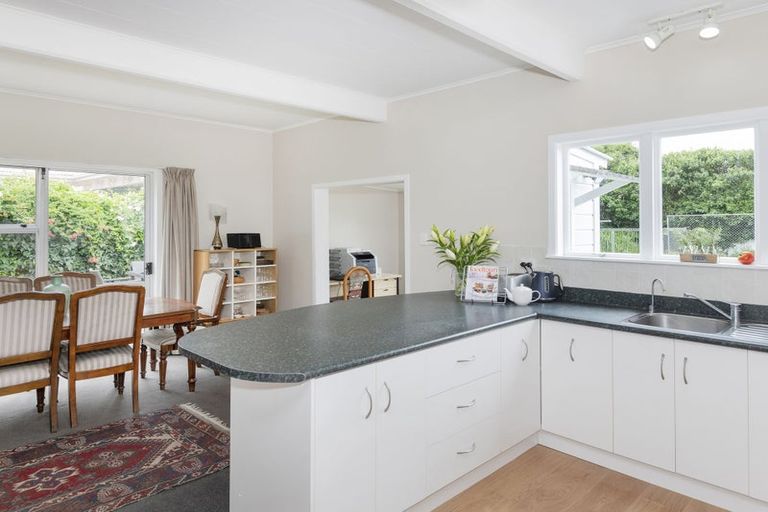 Photo of property in 83 Stout Street, Whataupoko, Gisborne, 4010