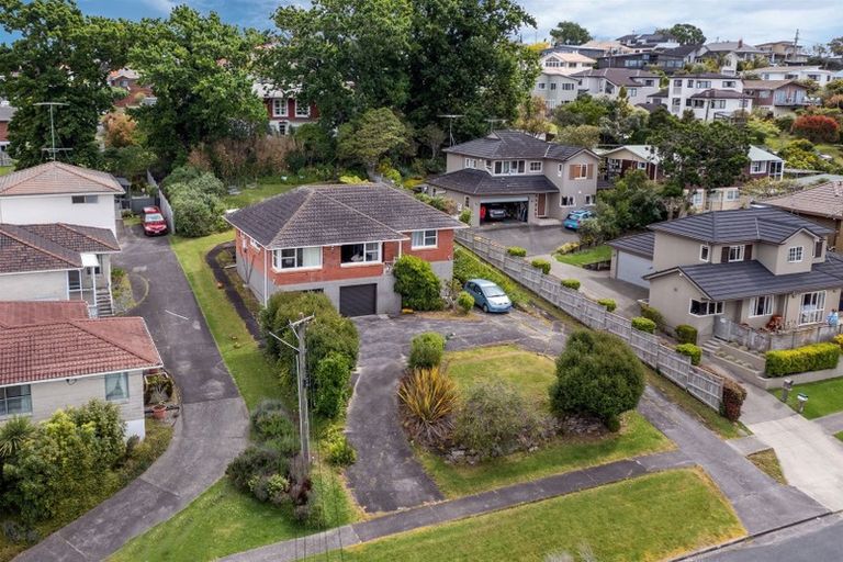 Photo of property in 40 Corunna Road, Milford, Auckland, 0620