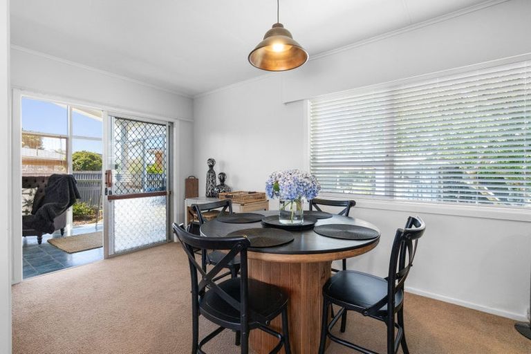 Photo of property in 19 Burn Street, Levin, 5510