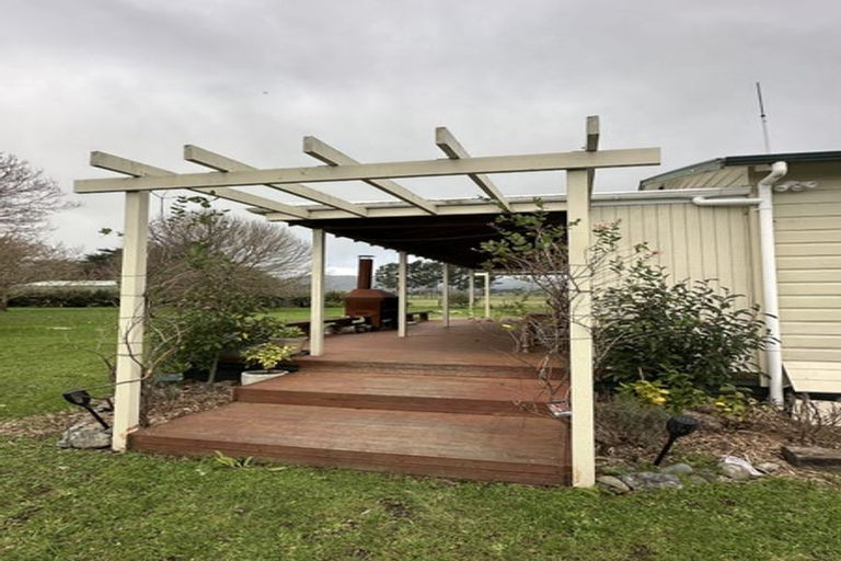 Photo of property in 587 Gladstone Road, Gladstone, Carterton, 5792