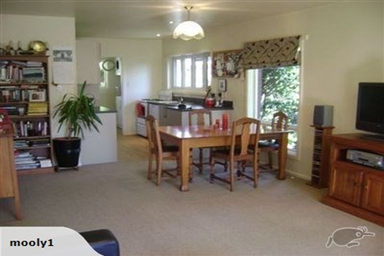 Photo of property in 17a Dulles Place, Papanui, Christchurch, 8053
