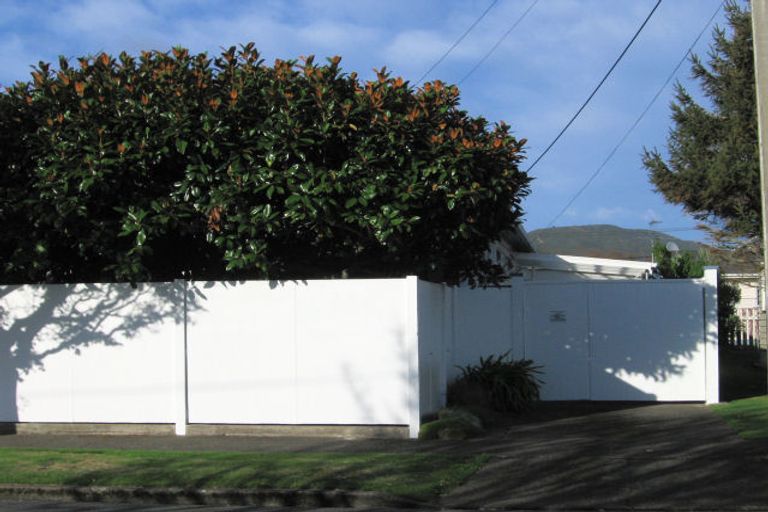 Photo of property in 9 Stamford Grove, Avalon, Lower Hutt, 5011
