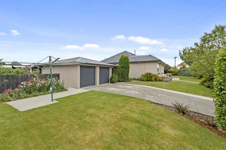 Photo of property in 37 Sledmere Street, Burnside, Christchurch, 8053