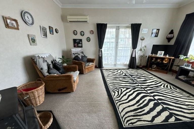 Photo of property in 7 York Street, Levin, 5510