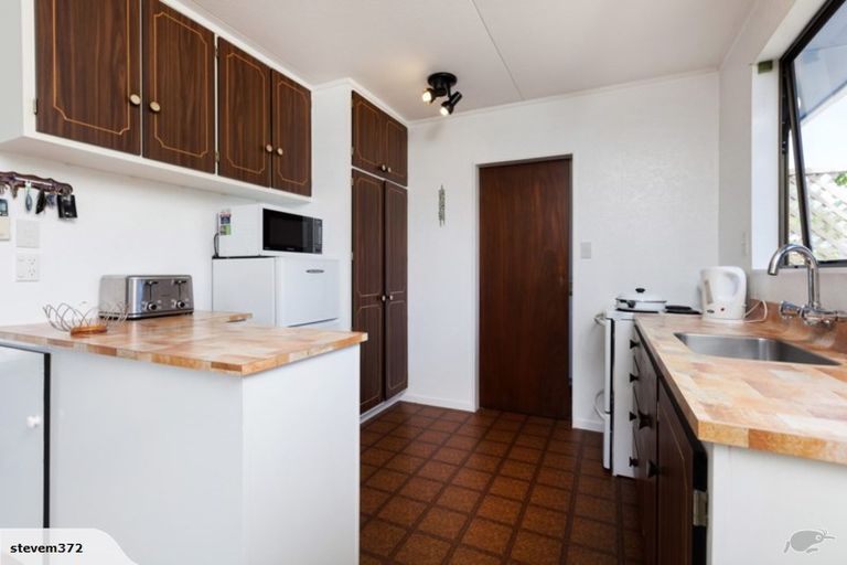 Photo of property in 14 Salcombe Terrace, Welbourn, New Plymouth, 4312