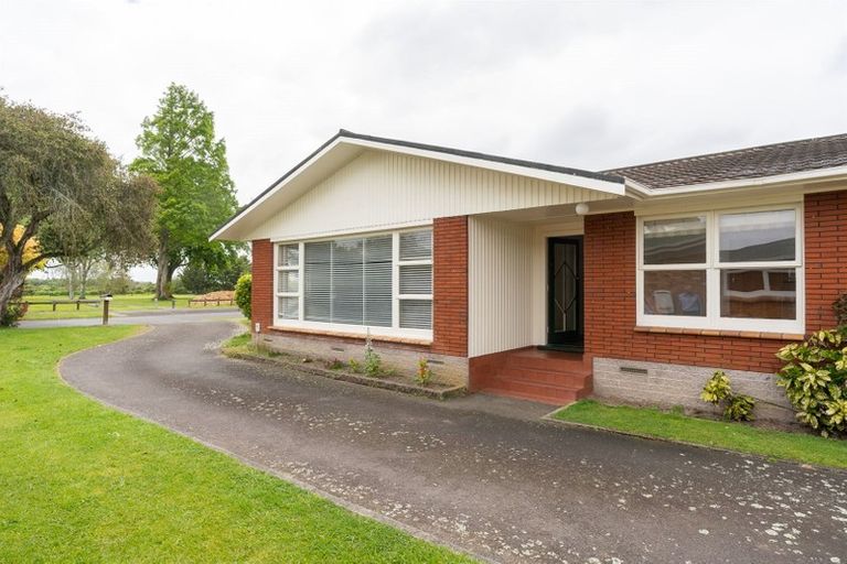 Photo of property in 16 Clements Crescent, Queenwood, Hamilton, 3210
