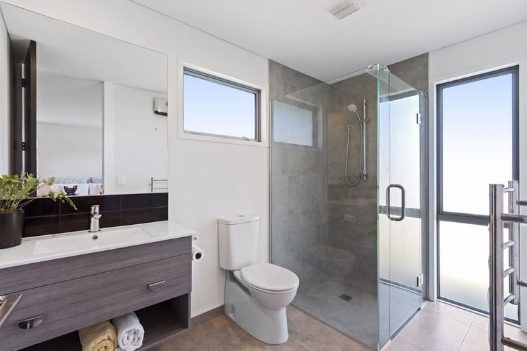 Photo of property in 33 Prestons Park Drive, Marshland, Christchurch, 8083