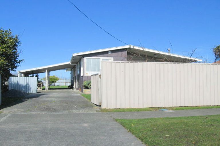 Photo of property in 66 Sherwill Street, Feilding, 4702