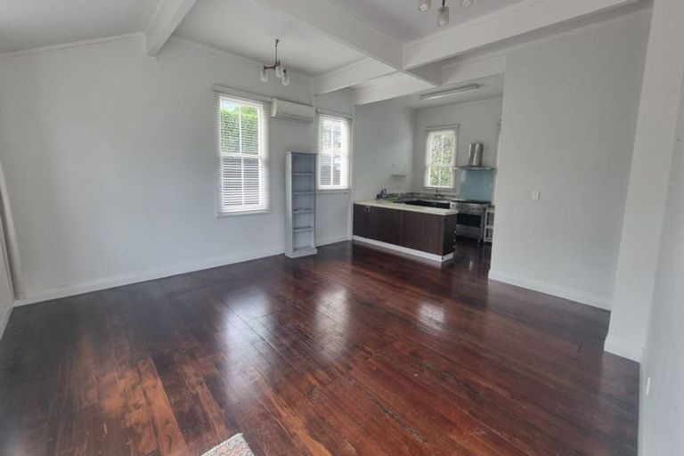 Photo of property in 64a Karaka Road, Beachlands, Auckland, 2018