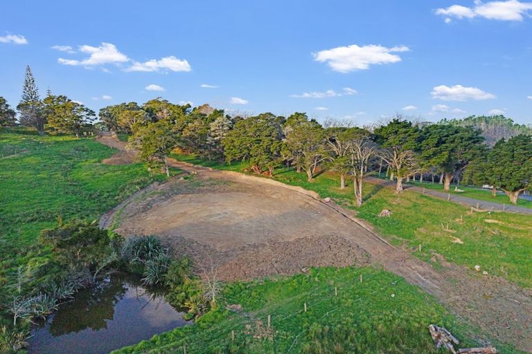 Photo of property in 240 Pukeatua Road, Maungatapere, Whangarei, 0179