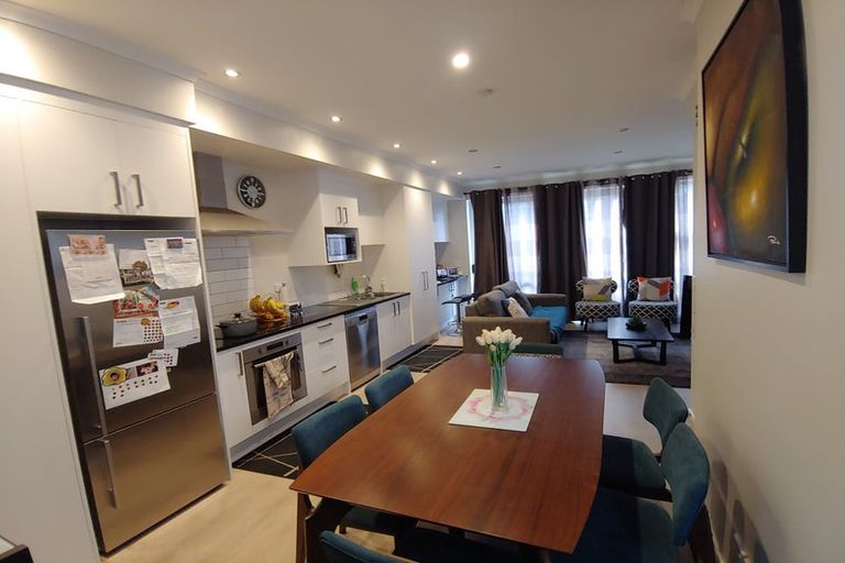 Photo of property in 9 Vincent Lane, Hobsonville, Auckland, 0616