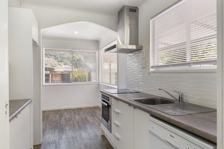 Photo of property in 40 Collie Drive, Pukehangi, Rotorua, 3015