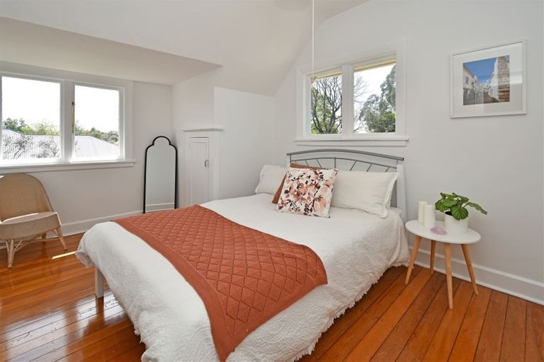 Photo of property in 8 Norwood Street, Beckenham, Christchurch, 8023