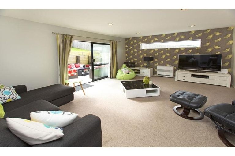 Photo of property in 114 Voyager Drive, Gulf Harbour, Whangaparaoa, 0930