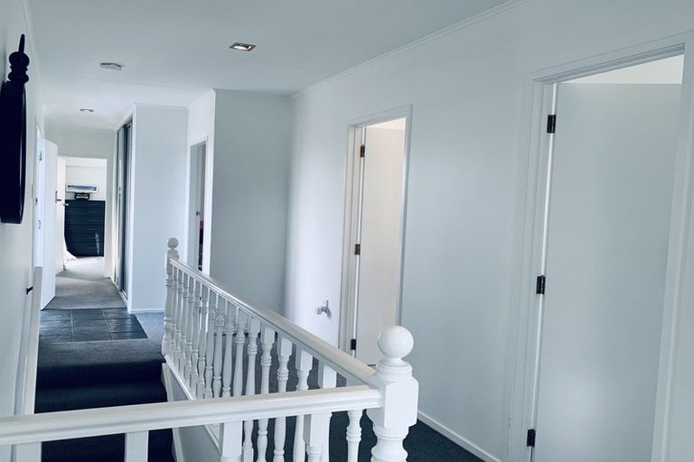 Photo of property in 43 Russleigh Drive, Dinsdale, Hamilton, 3204