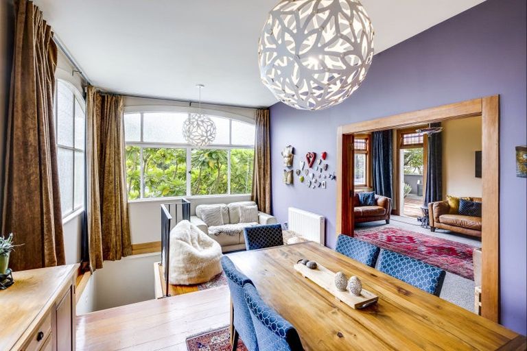 Photo of property in 8 Brewster Street, Bluff Hill, Napier, 4110