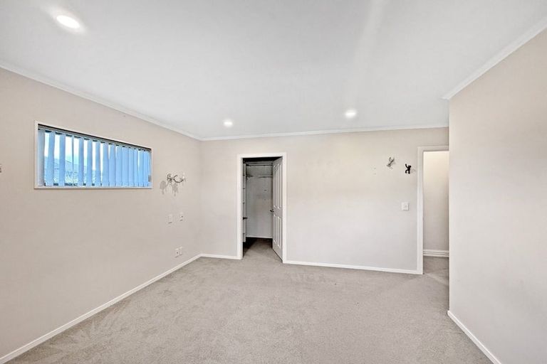Photo of property in 10 Cabbage Tree Grove, Woodridge, Wellington, 6037