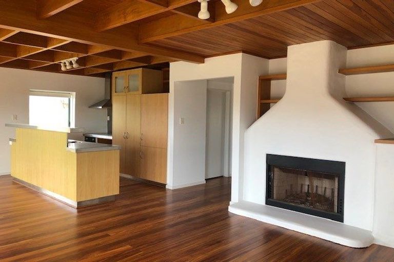 Photo of property in 11 Taranga Road, Langs Beach, Waipu, 0582