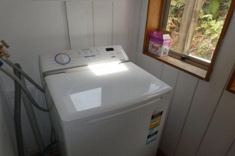 Photo of property in 41 Mcleods Road, Ross, 7885