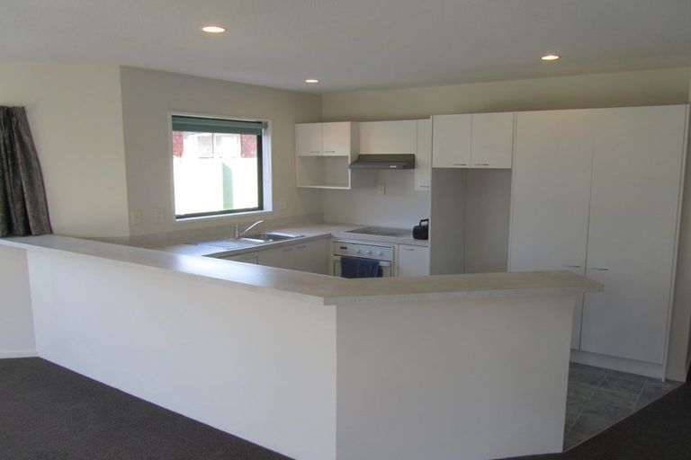 Photo of property in 22a Dunedin Street, Redwood, Christchurch, 8051