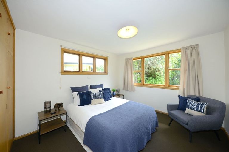Photo of property in 11 Roydvale Avenue, Burnside, Christchurch, 8042