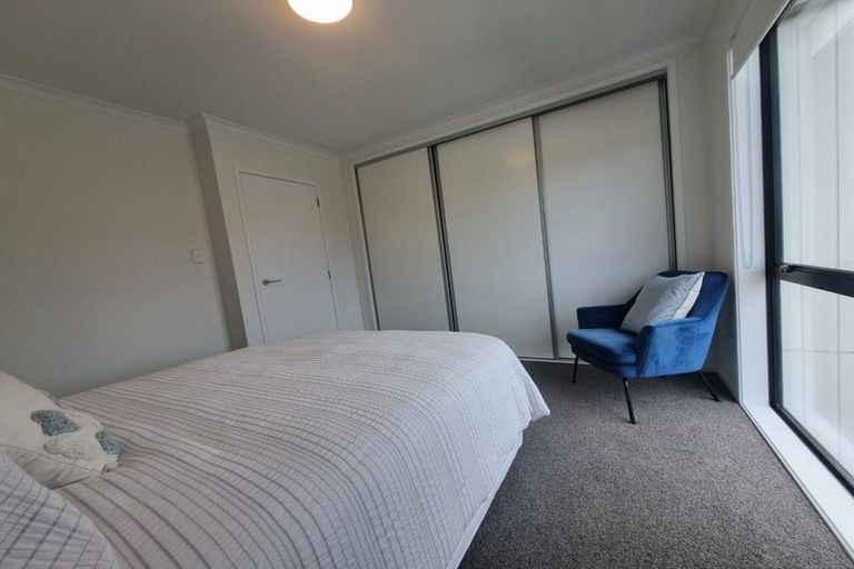 Photo of property in 76 Rahopuru Road, Westgate, Auckland, 0614