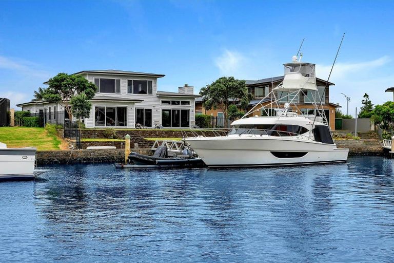 Photo of property in 5 Lanyard Place, One Tree Point, 0118