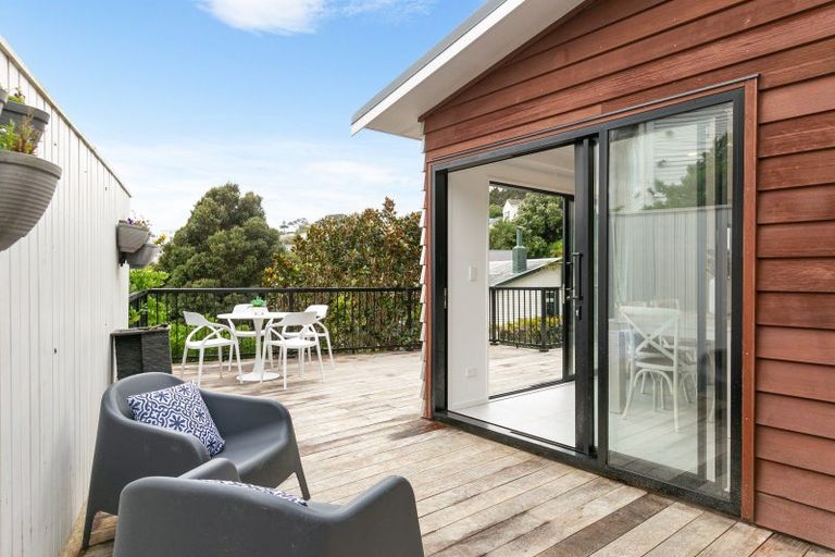 Photo of property in 93a Townsend Road, Miramar, Wellington, 6022