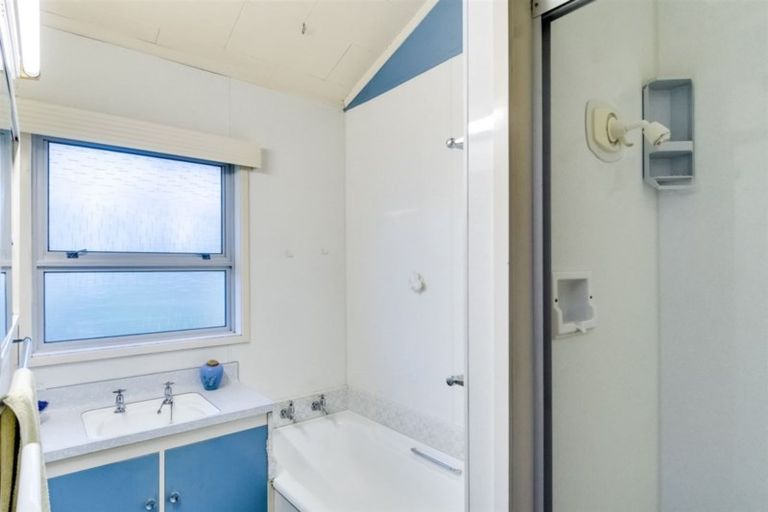 Photo of property in 1 Ferguson Street, Bay View, Napier, 4104