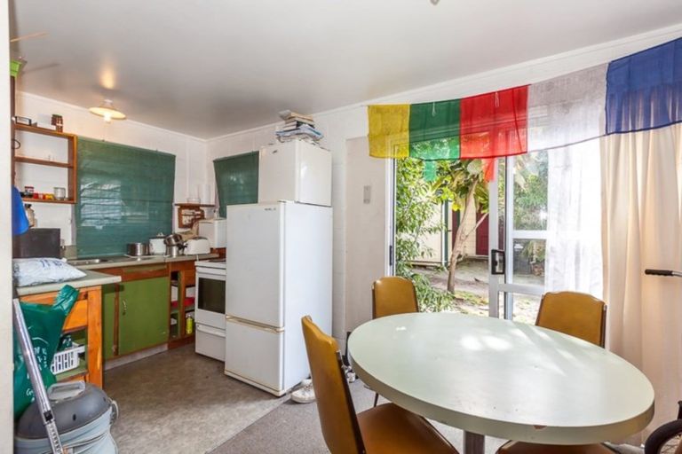 Photo of property in 356 College Street, West End, Palmerston North, 4410