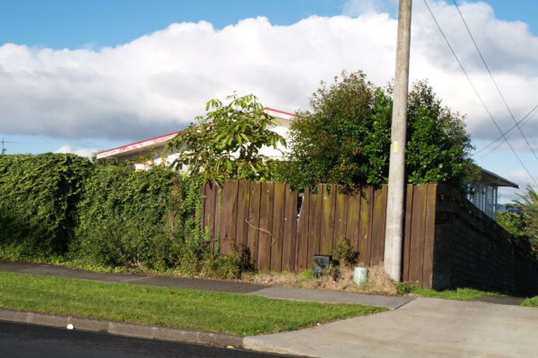 Photo of property in 26 Minerva Terrace, Cockle Bay, Auckland, 2014