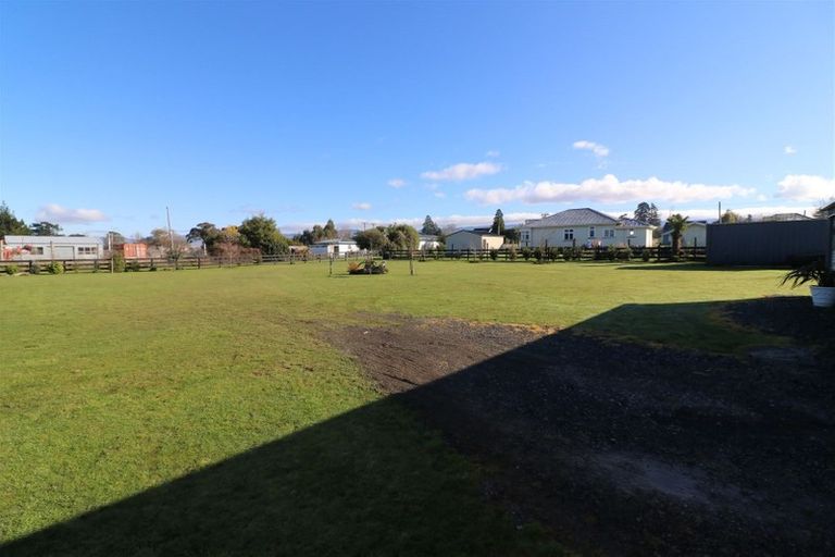 Photo of property in 41 Mccallum Street, Dannevirke, 4930
