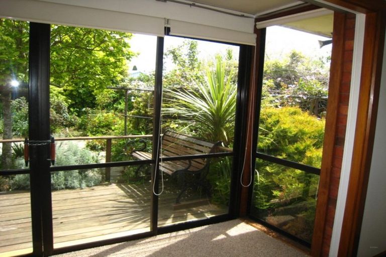 Photo of property in 33 Hill View Crescent, Highfield, Timaru, 7910