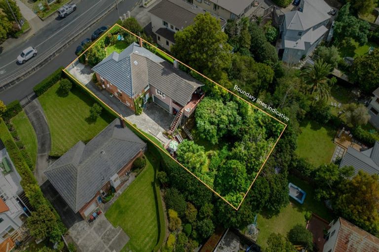 Photo of property in 446 Riddell Road, Glendowie, Auckland, 1071