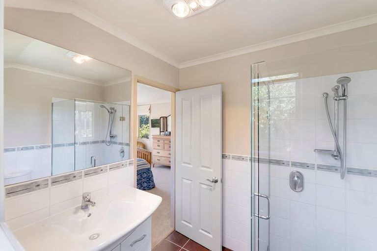 Photo of property in 98d Totara View Road, Wakefield, 7095