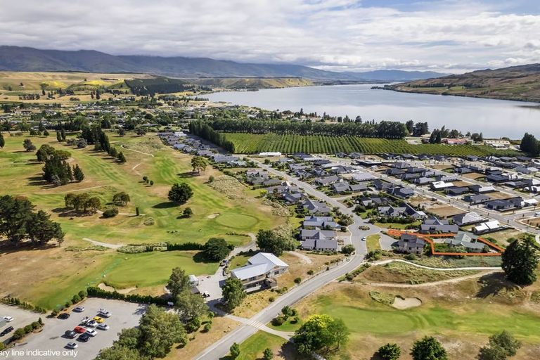 Photo of property in 50 The Dunes, Cromwell, 9310